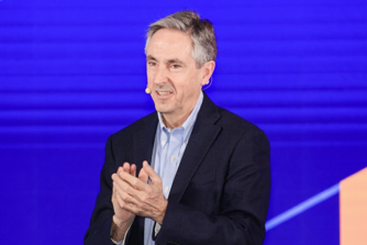 „Skutečné hodnoty vznikají společným úsilím,“ nastiňuje svou vizi Carlos Pascual. 