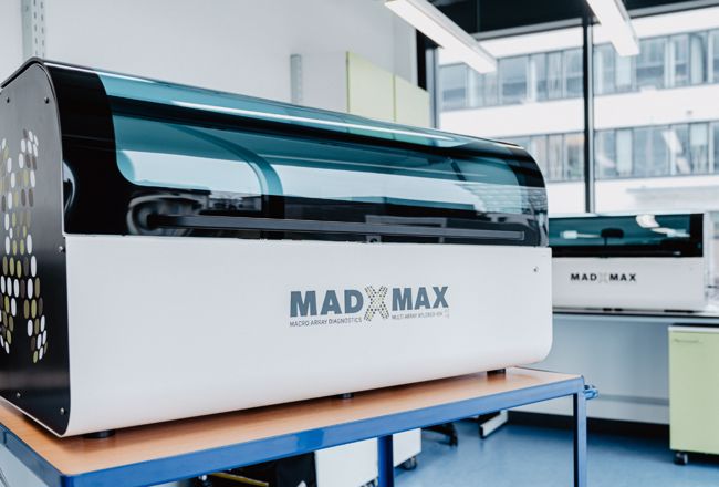 Stolní analyzátory MAX 45k a MAX9k