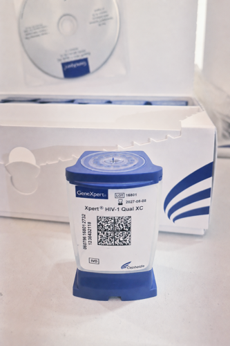 Kit Xpert HIV-1 Qual XC pro GeneXpert od Cepheid.