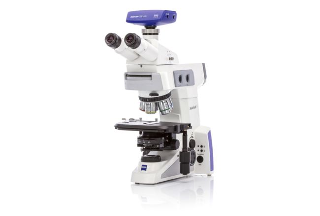 ZEISS Axiolab 5 - Chytrý pomocník pro efektivní rutinní laboratorní práci 